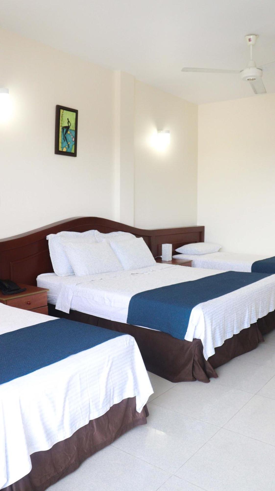 Hotel Los Puentes Comfacundi Girardot Ngoại thất bức ảnh